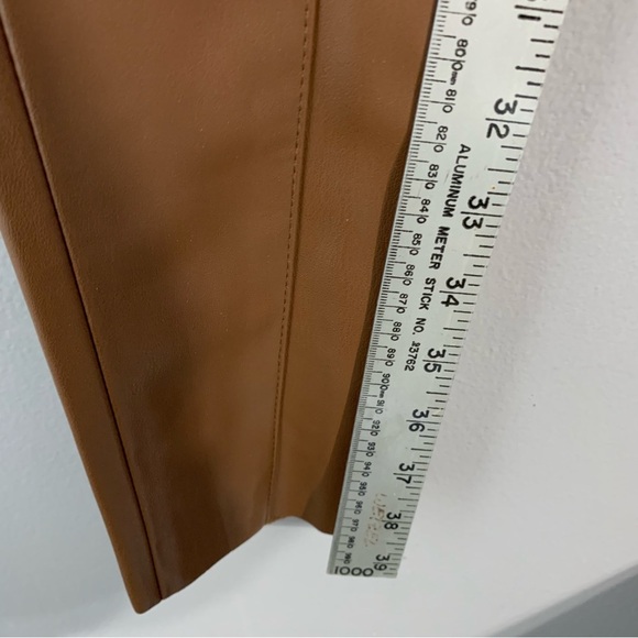 Zara NWOT soft supple vegan leather camel legging pants with side zipper. Size M - Picture 8 of 14